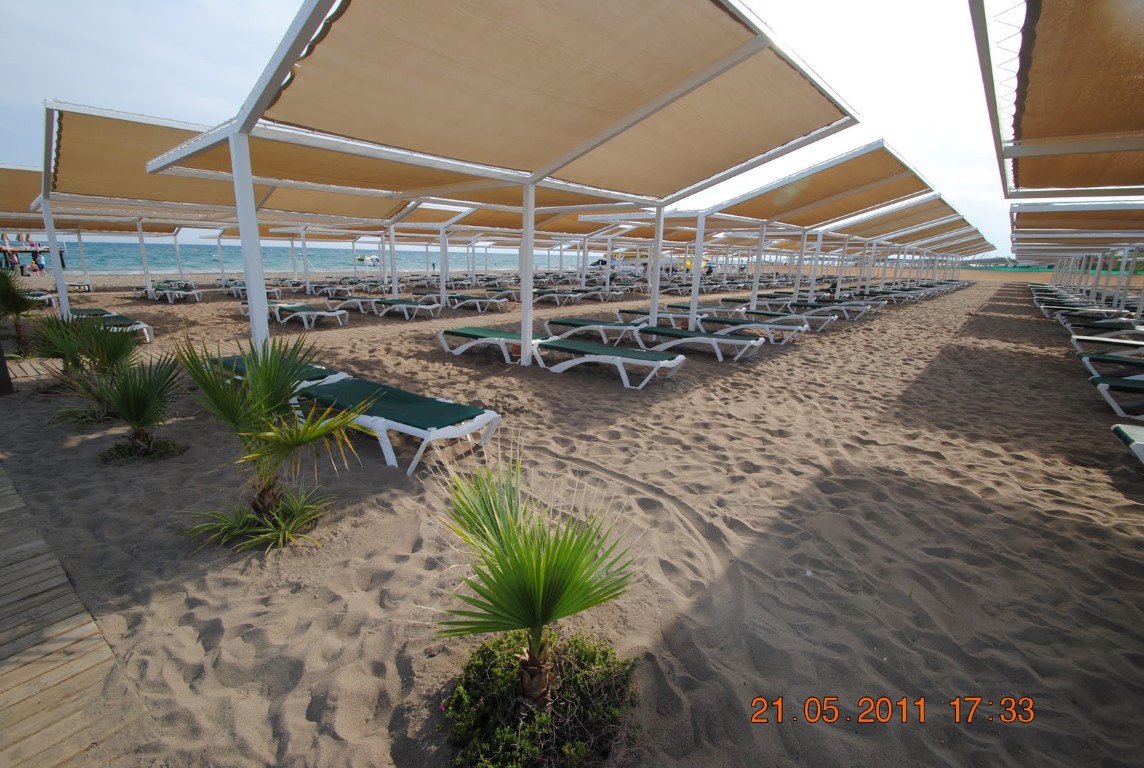 imagini hotel ROYAL WINGS LARA